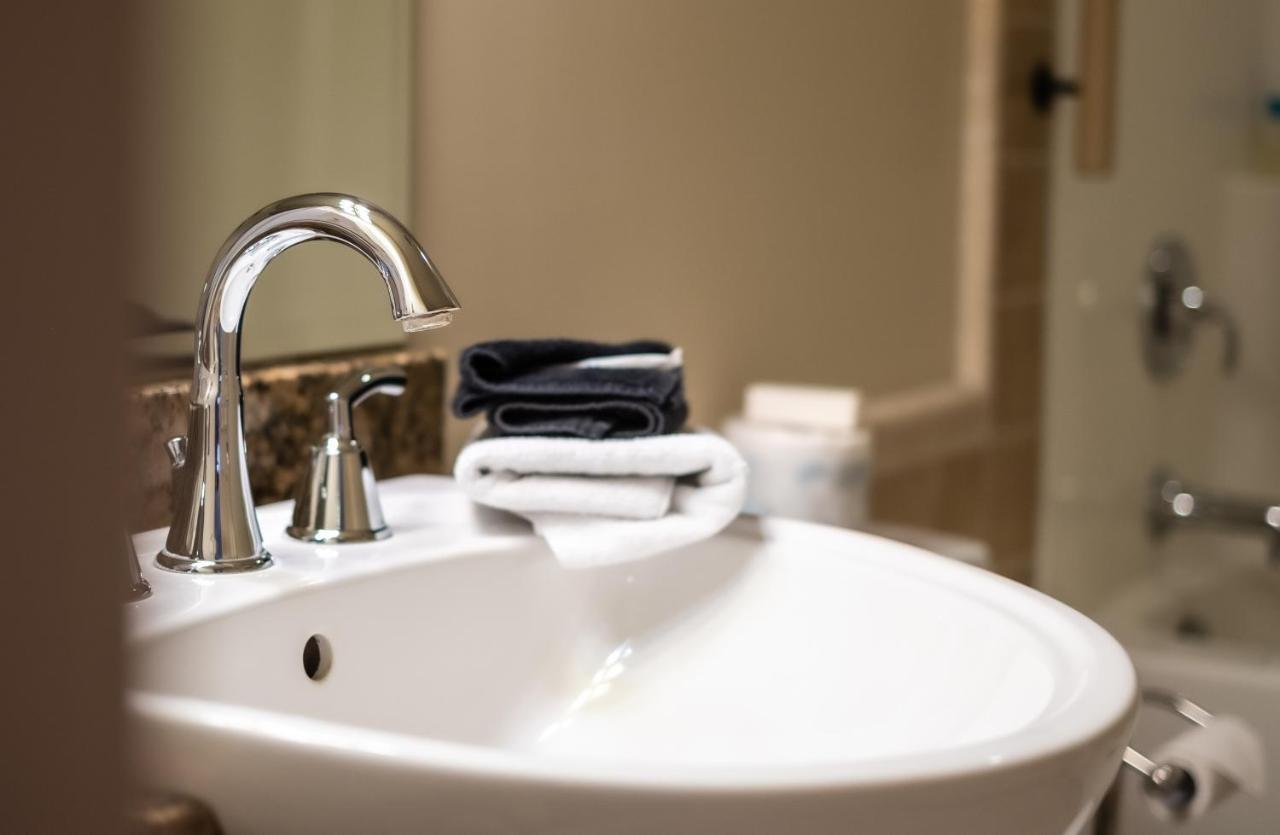Kaslo Hotel מראה חיצוני תמונה